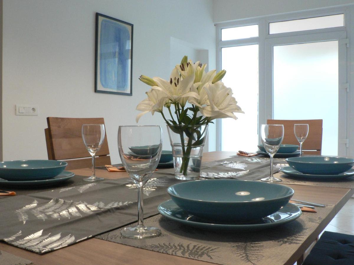Apartments Hana พูลา ภายนอก รูปภาพ