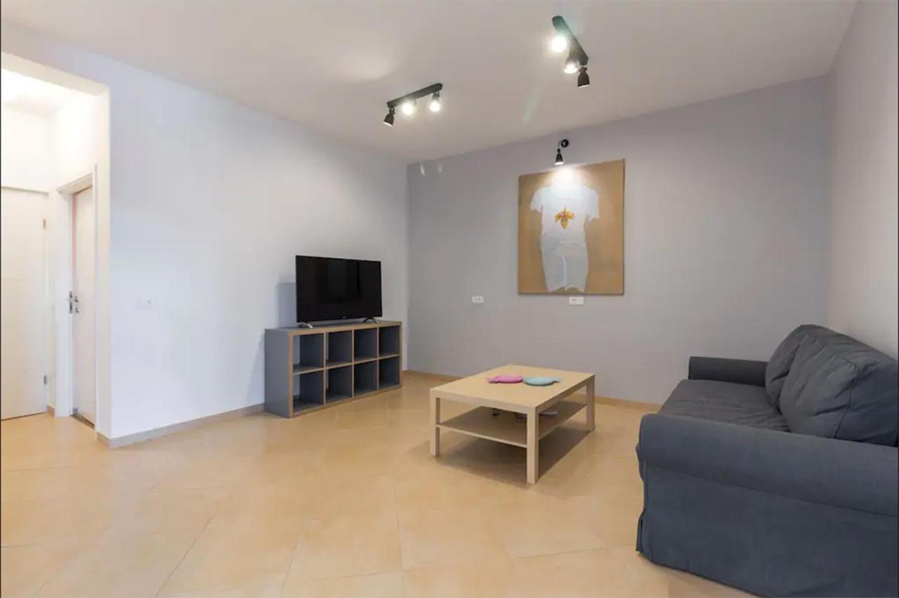Apartments Hana พูลา ภายนอก รูปภาพ
